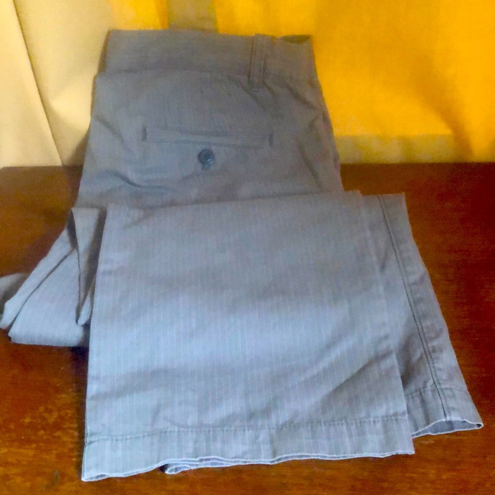 $69 The GAP grey striped cotton “the original khaki”flat front casual pant 36x34